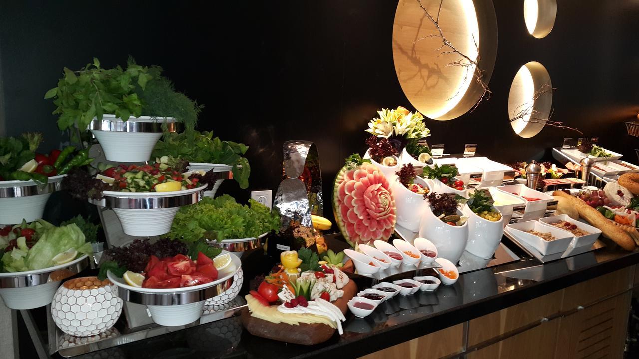 Sky Kamer Hotel Анталия Екстериор снимка